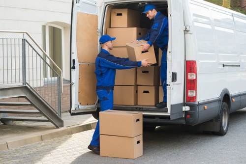 Apartment move support with removal van service in Queens Park
