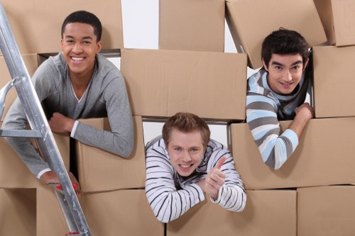 Packing and moving help for a flat move in Queens Park